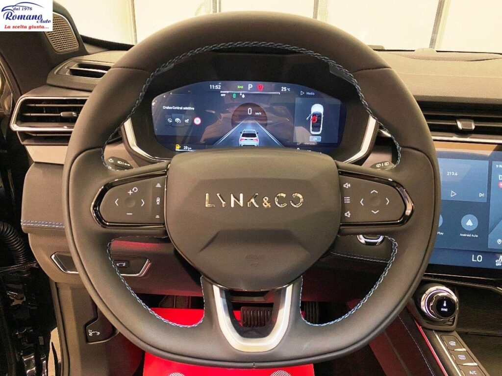 Lynk and co - 01 - PHEV