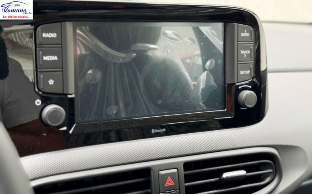 HYUNDAI - i10 - 1.0 MPI Connectline#CARPLAY!RETROCAMERA!