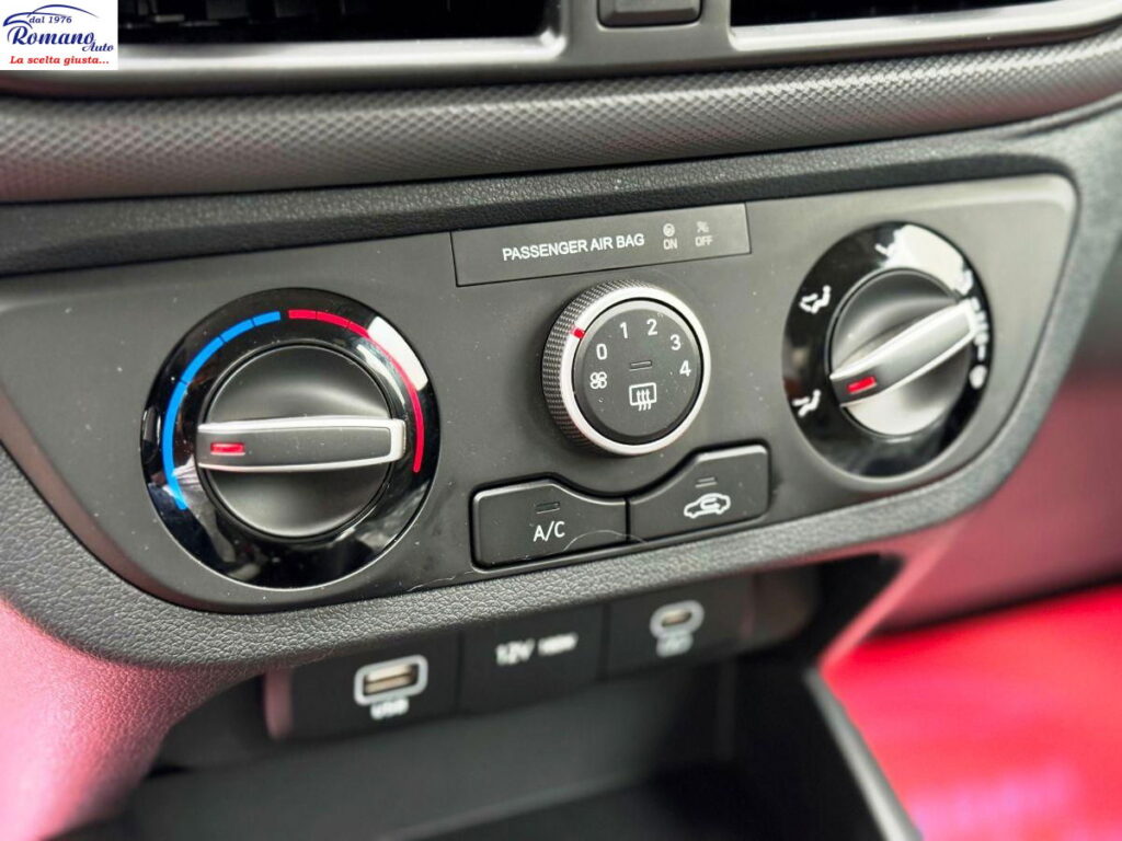 HYUNDAI - i10 - 1.0 MPI Connectline#CARPLAY!RETROCAMERA!