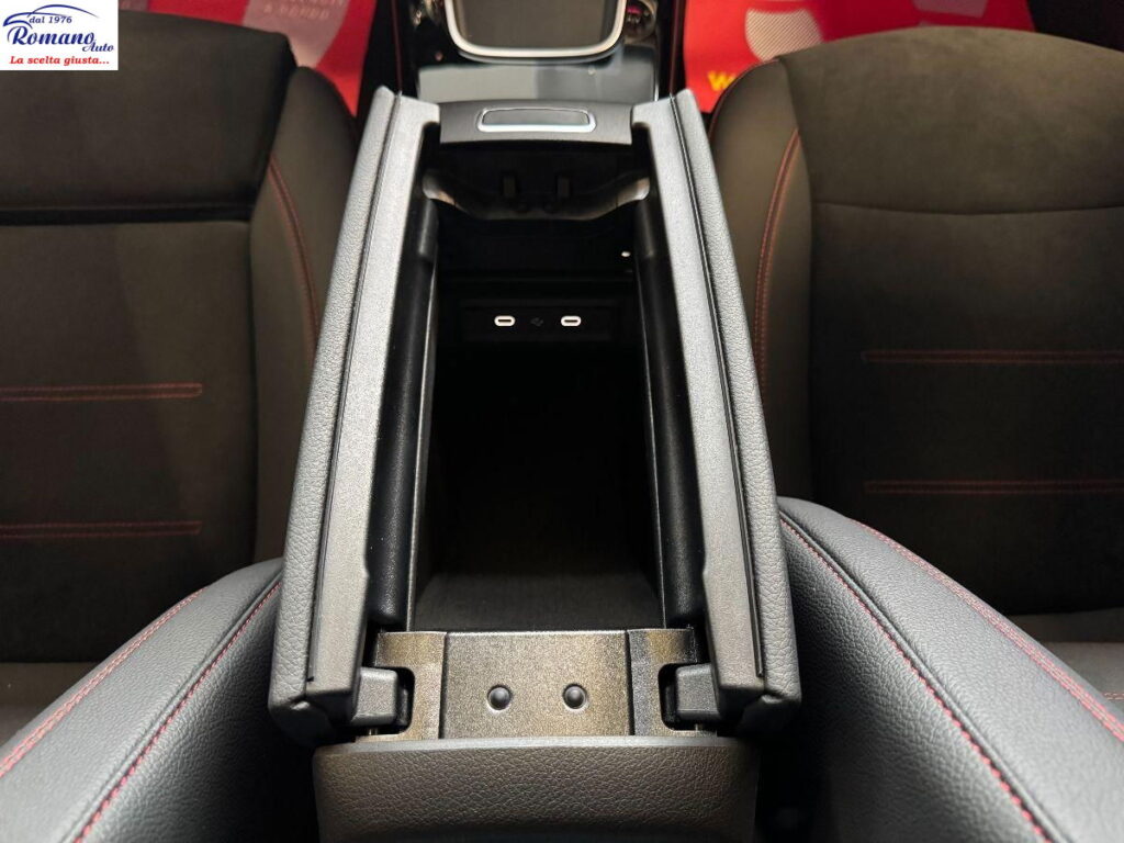 NEW MERCEDES - Classe A - A 200 d Automatic Premium#TETTO APRIBILE!