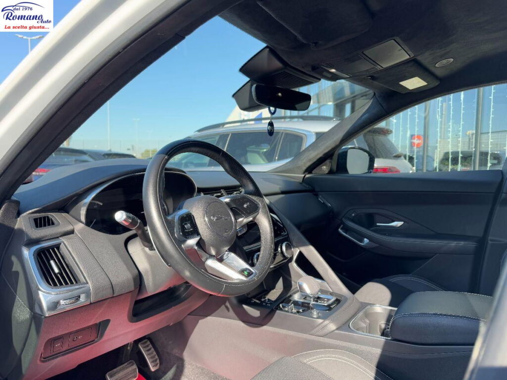 NEW JAGUAR - E-pace - 2.0D I4 163 CV AWD Auto R-Dynamic#RETROCAMERA 360Â°!