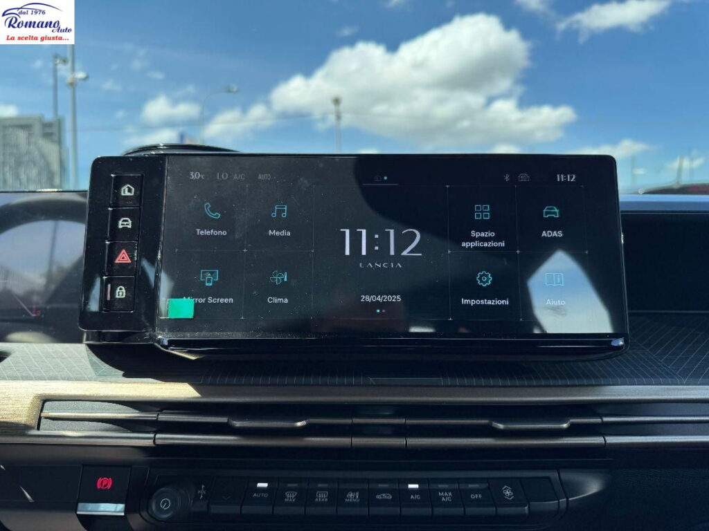 NEW LANCIA - Ypsilon - Hybrid e-DCT#PACK TECH!