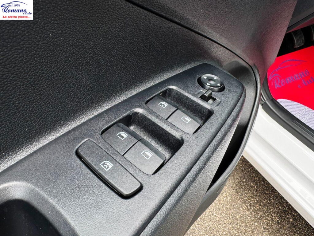 HYUNDAI - i10 - 1.0 MPI Connectline#5 ANNI GARANZIA HYUNDAI!
