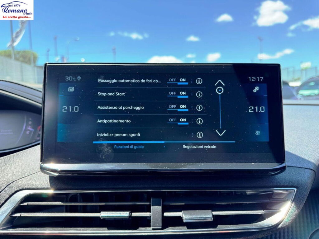 PEUGEOT - 5008 - BlueHDi 130 EAT8 Allure Pack#7 POSTI!SOLI 7700 KM!