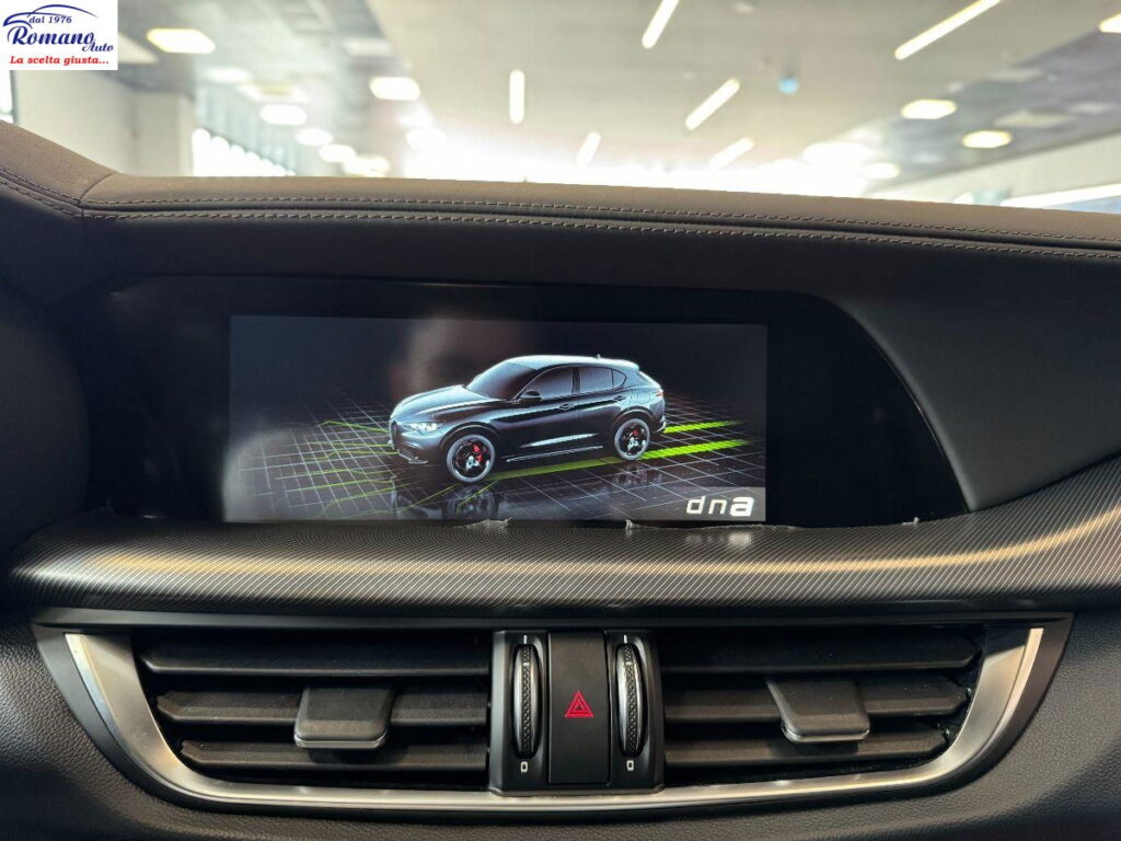 NEW ALFA ROMEO - Stelvio - 2.2 T.diesel 210CV AT8 Q4 Veloce#FARI LED MATRIX!