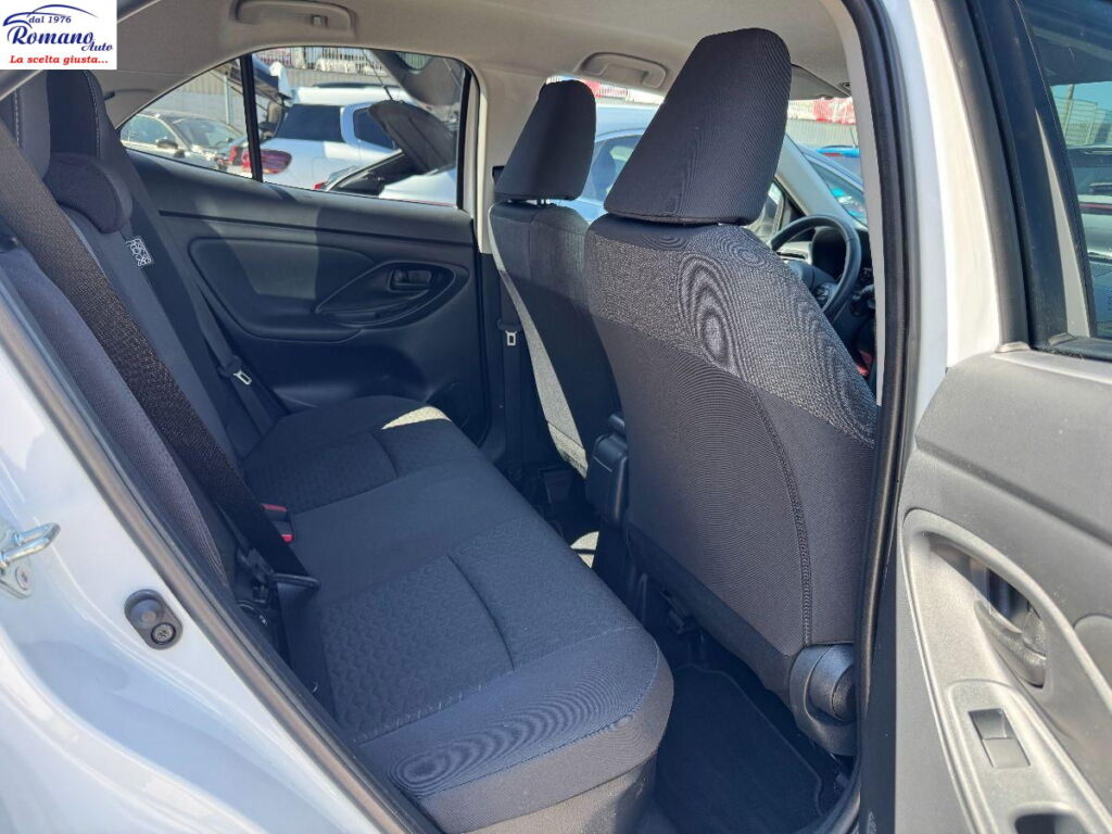 TOYOTA - Yaris Cross  1.5h Business fwd 92cv e-cvt#GARANZIA 3 ANNI TOYOTA!