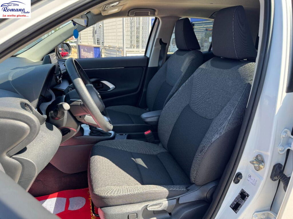 TOYOTA - Yaris Cross  1.5h Business fwd 92cv e-cvt#GARANZIA 3 ANNI TOYOTA!