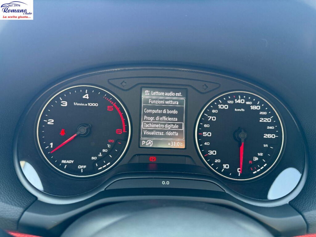 AUDI - Q2 - 30 TDI S tronic