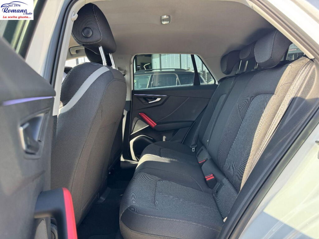 AUDI - Q2 - 30 TDI S tronic
