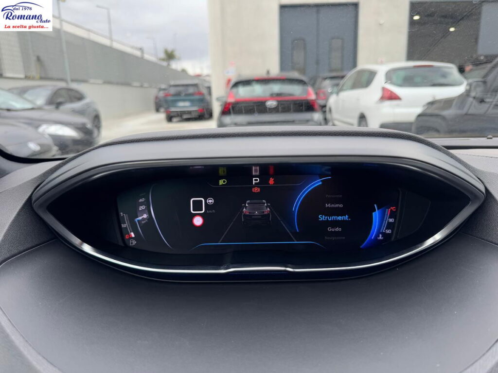 PEUGEOT - 3008  1.5 bluehdi GT Pack 130cv eat8#TETTO APRIBILE!