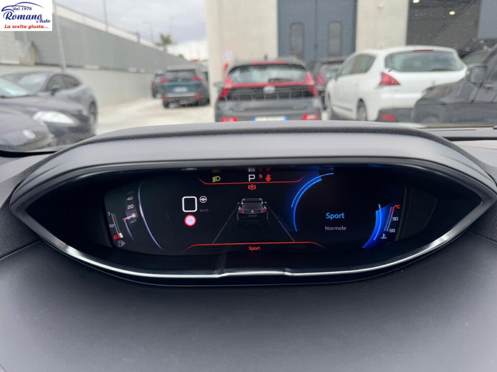 PEUGEOT - 3008  1.5 bluehdi GT Pack 130cv eat8#TETTO APRIBILE!