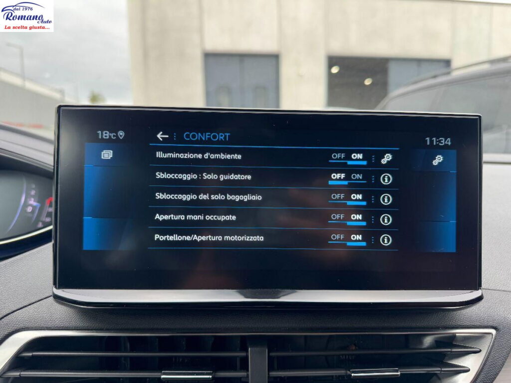 PEUGEOT - 3008  1.5 bluehdi GT Pack 130cv eat8#TETTO APRIBILE!