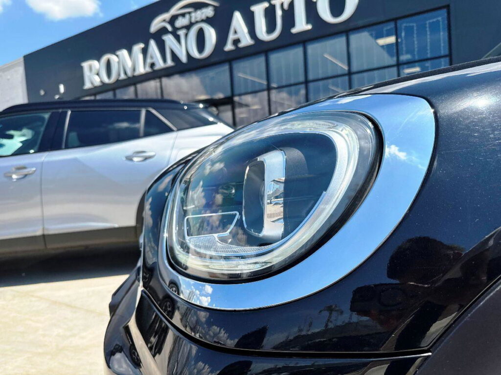 MINI - Countryman Mini  2.0 Cooper D auto#FARI FULL LED!