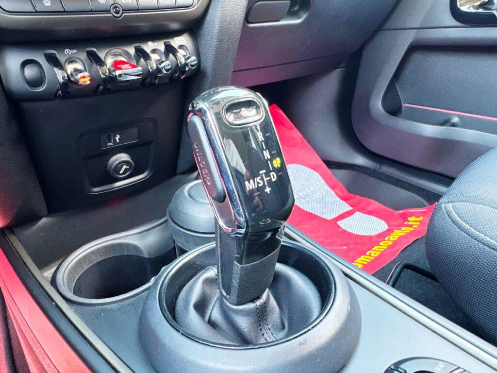 MINI - Countryman Mini  2.0 Cooper D auto#FARI FULL LED!