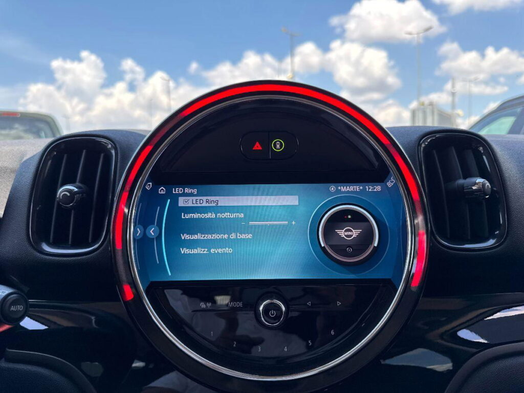MINI - Countryman Mini  2.0 Cooper D auto#FARI FULL LED!