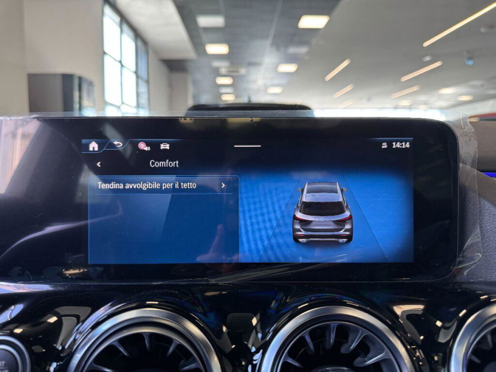 NEW MERCEDES - Classe GLA - 200 d Automatic Premium#TETTO APRIBILE!