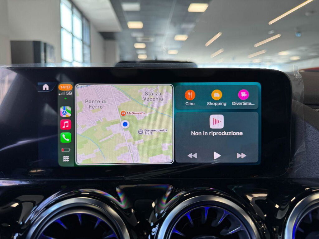 NEW MERCEDES - Classe GLA - 200 d Automatic Premium#TETTO APRIBILE!