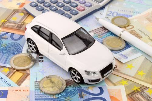 Esenzione bollo auto 2025: chi ne ha diritto?