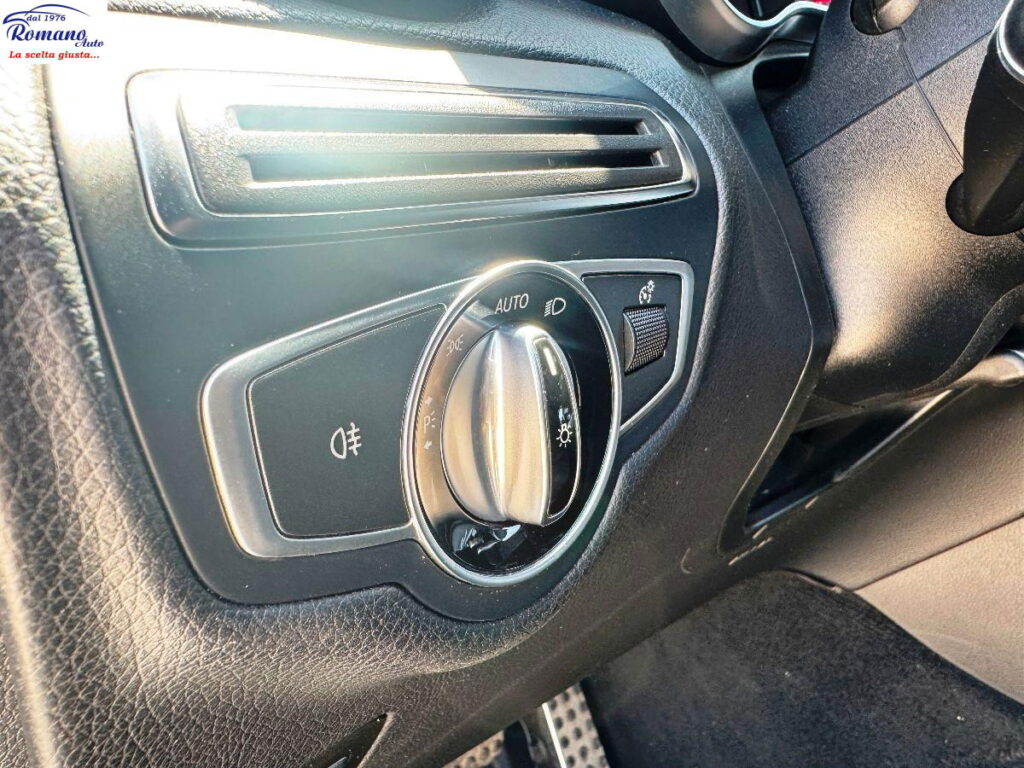 MERCEDES - Classe GLC  220 d Premium 4matic auto