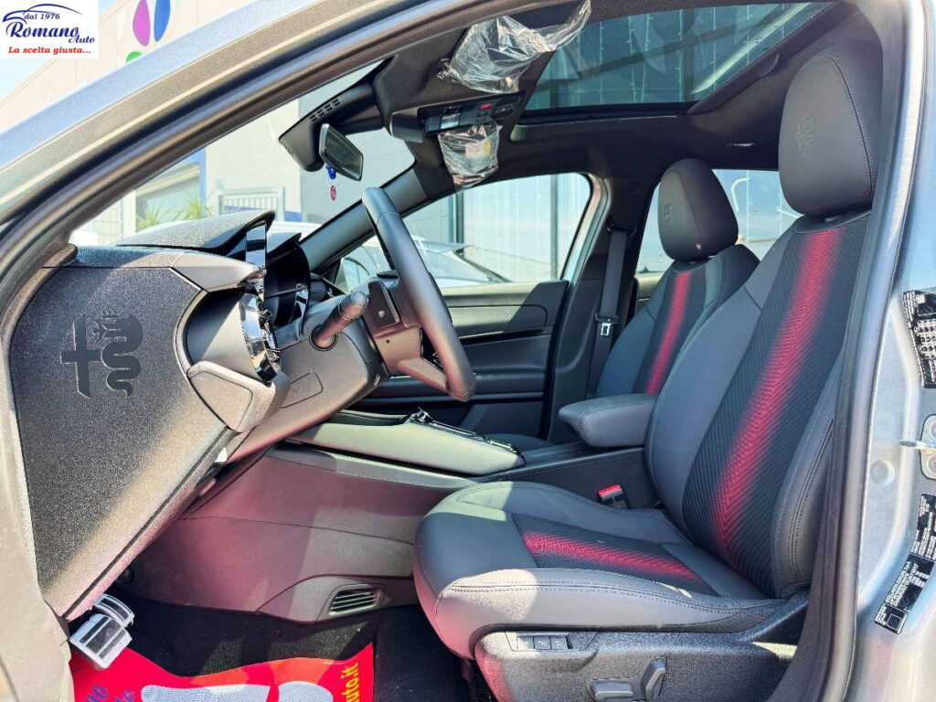 NEW ALFA ROMEO JUNIOR IBRIDA SPECIALE#TETTO APRIBILE!