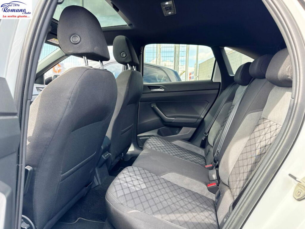 VOLKSWAGEN - Taigo  1.0 tsi R-Line 110cv dsg#TETTO APRIBILE!