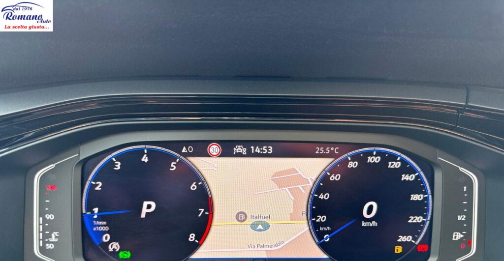 VOLKSWAGEN - Taigo  1.0 tsi R-Line 110cv dsg#TETTO APRIBILE!