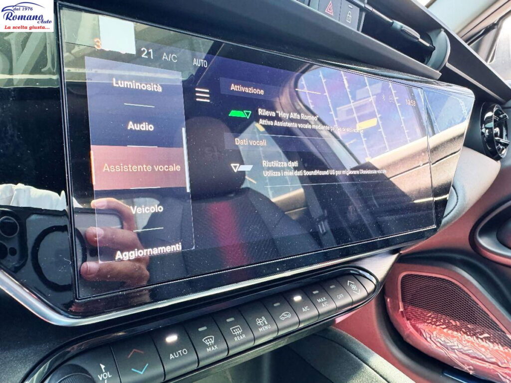 NEW ALFA ROMEO JUNIOR IBRIDA SPECIALE#TETTO APRIBILE!