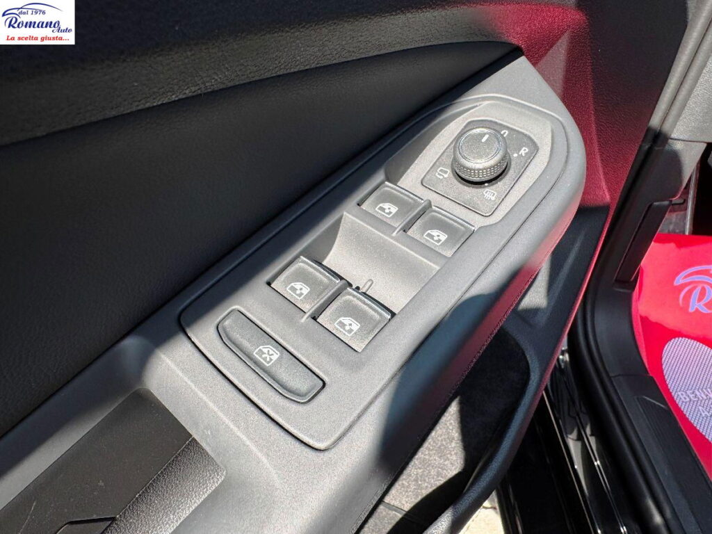 NEW Volkswagen Golf 2.0 TDI 150 CV DSG Restyling GOAL#RETROCAMERA!