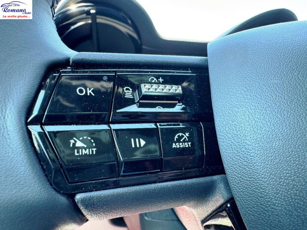 NEW ALFA ROMEO JUNIOR IBRIDA SPECIALE#TETTO APRIBILE!