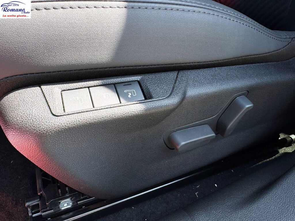 NEW ALFA ROMEO JUNIOR IBRIDA SPECIALE#TETTO APRIBILE!