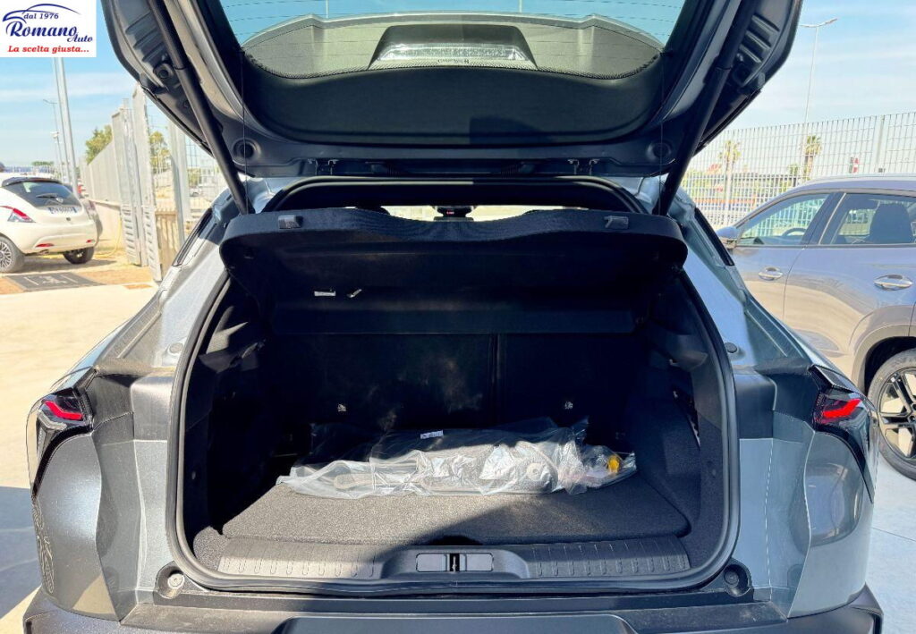 NEW ALFA ROMEO JUNIOR IBRIDA SPECIALE#TETTO APRIBILE!