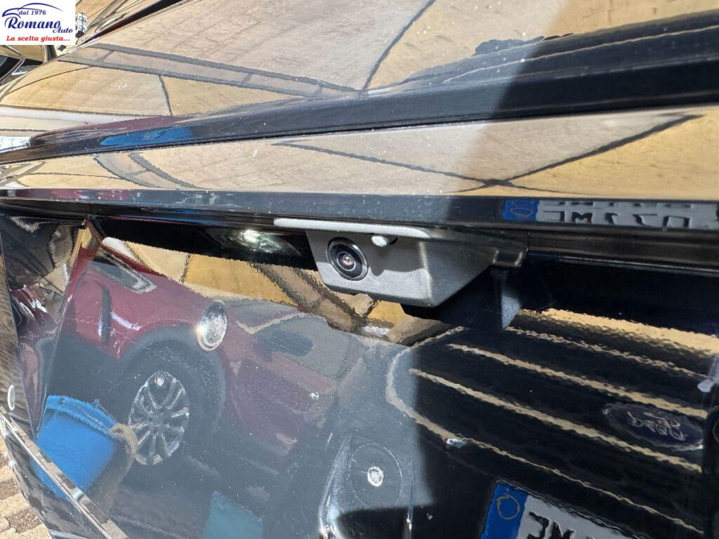 NEW Peugeot 308 3Âª serie BlueHDi 130 EAT8 GT#PACK VISION!