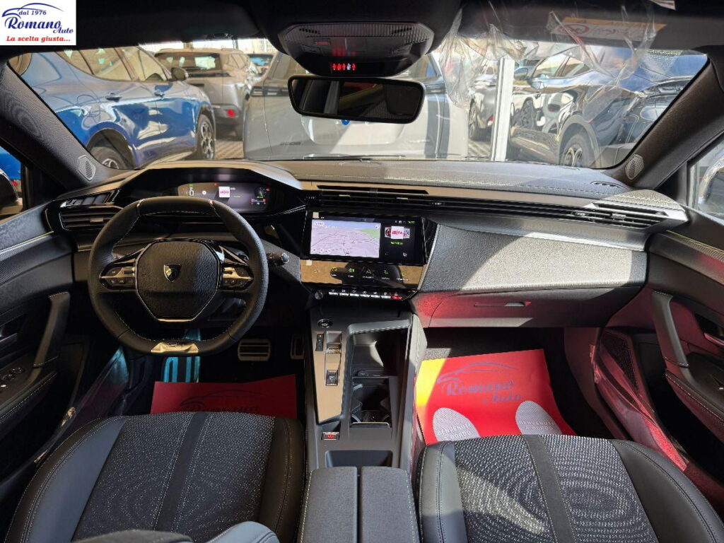 NEW Peugeot 308 3Âª serie BlueHDi 130 EAT8 GT#PACK VISION!