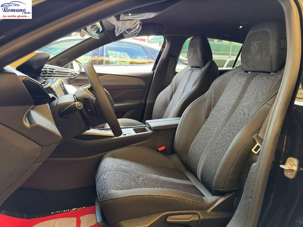 NEW Peugeot 308 3Âª serie BlueHDi 130 EAT8 GT#PACK VISION!