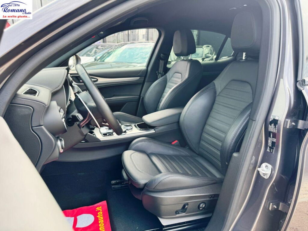 NEW ALFA ROMEO - Stelvio - 2.2 T.diesel 210CV AT8 Q4 Veloce#FARI LED MATRIX!