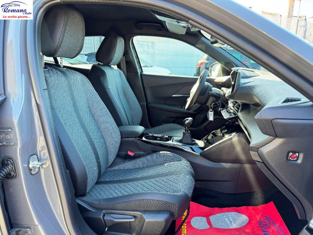 NEW PEUGEOT - 2008 -  PureTech 100 Allure#RETROCAMERA!