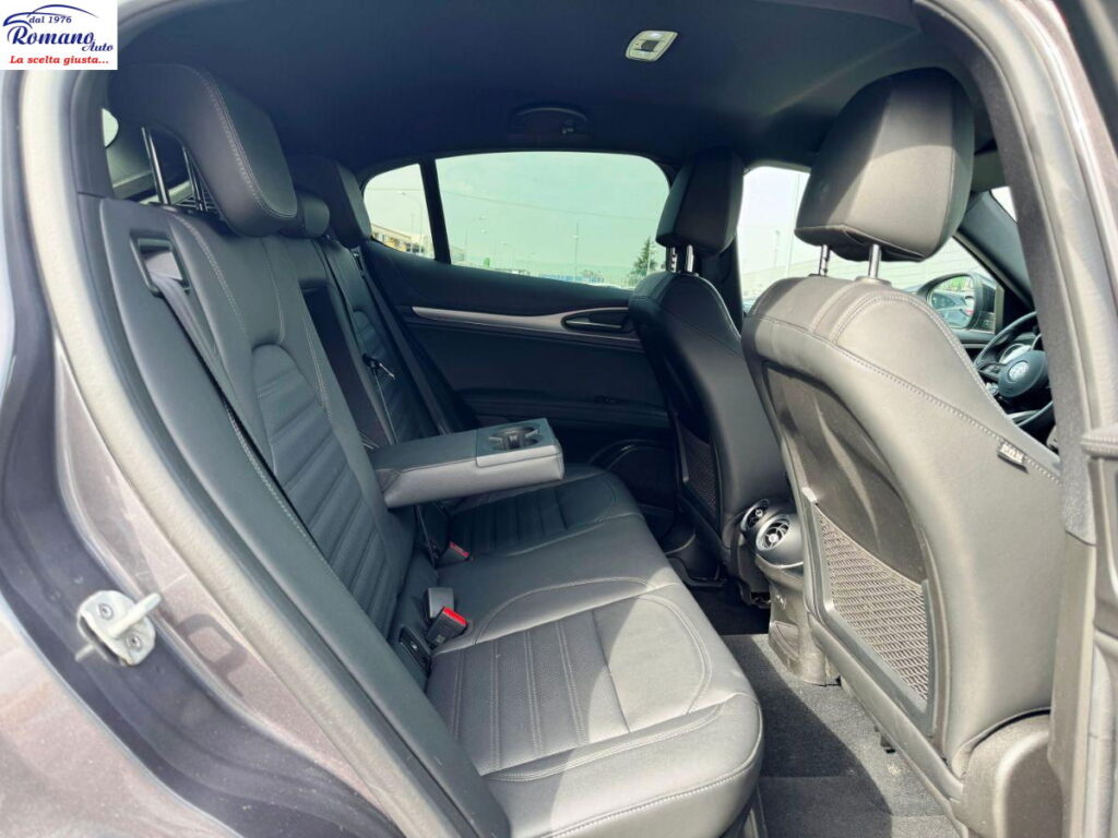 NEW ALFA ROMEO - Stelvio - 2.2 T.diesel 210CV AT8 Q4 Veloce#FARI LED MATRIX!