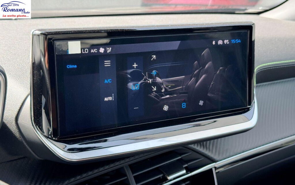 NEW Peugeot 2008 2Âª serie Hybrid 145 e-DCS6 GT#VIRTUAL COCKPIT!