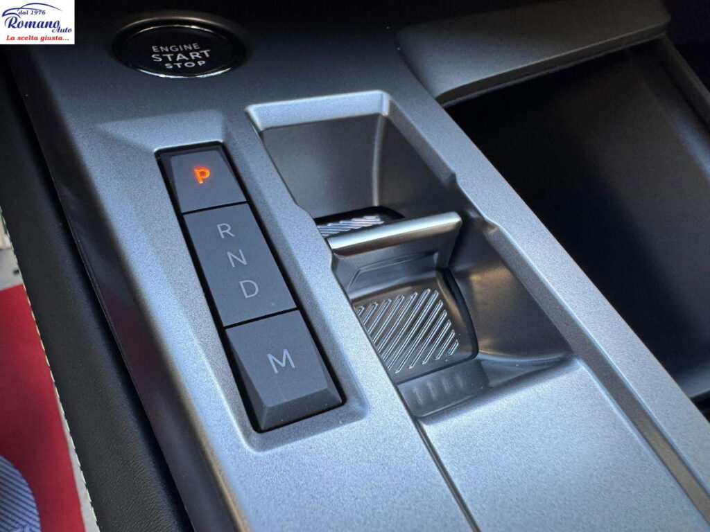 NEW Peugeot 308 3Âª serie BlueHDi 130 EAT8 GT#PACK VISION!