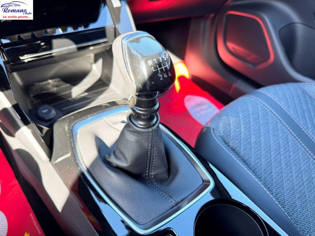 NEW PEUGEOT - 2008 -  PureTech 100 Allure#RETROCAMERA!