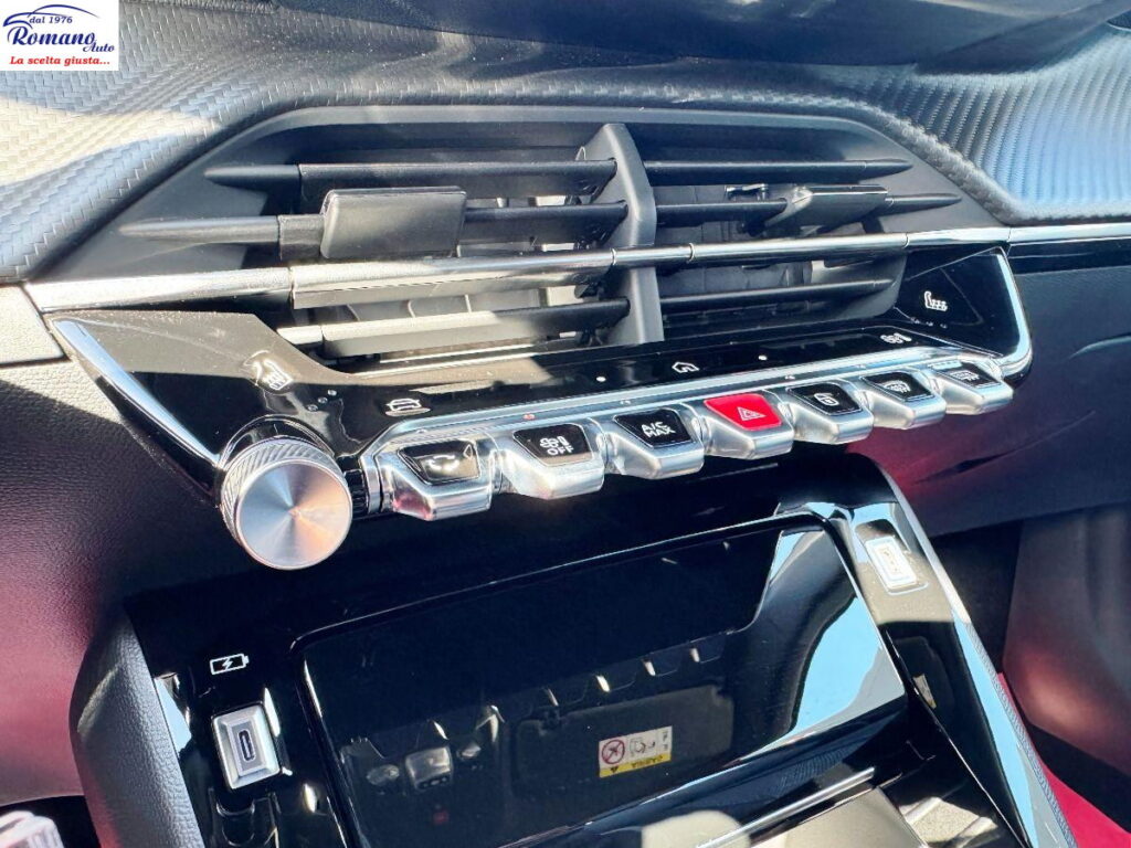 NEW PEUGEOT - 2008 -  PureTech 100 Allure#RETROCAMERA!