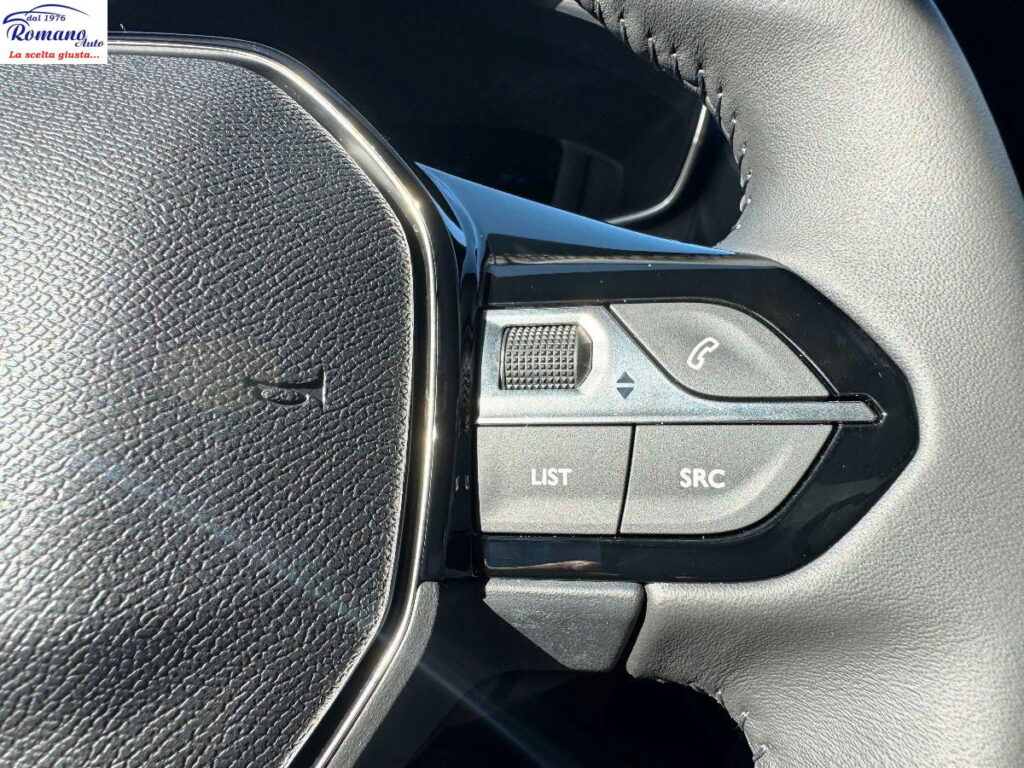 NEW PEUGEOT - 2008 -  PureTech 100 Allure#RETROCAMERA!