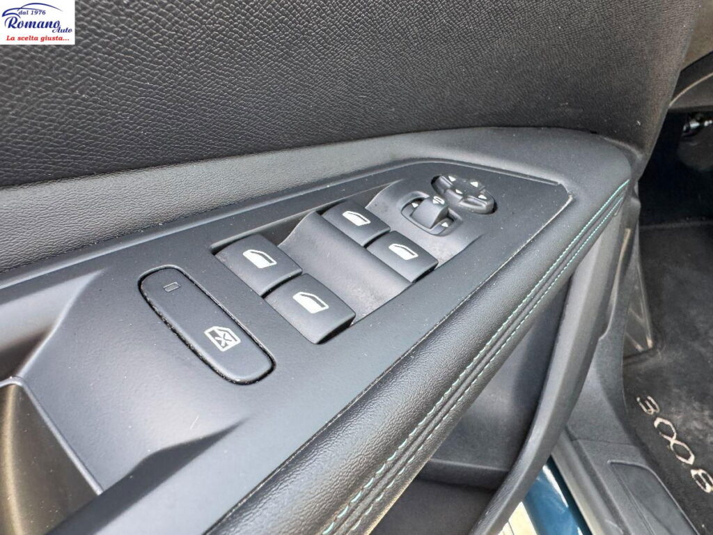 PEUGEOT - 3008  1.5 bluehdi Allure 130cv eat8#VIRTUAL COCKPIT!