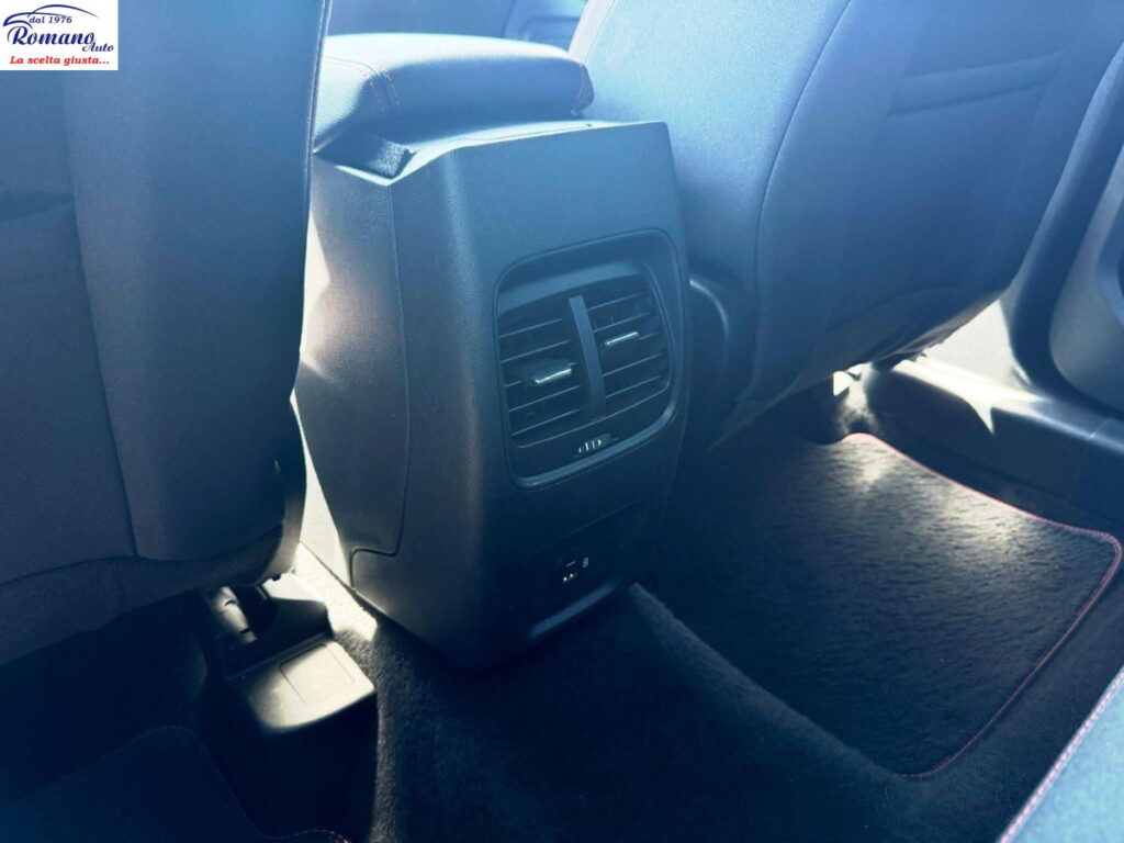 FORD - Kuga  1.5 ecoblue ST-Line 2wd 120cv#RETROCAMERA!
