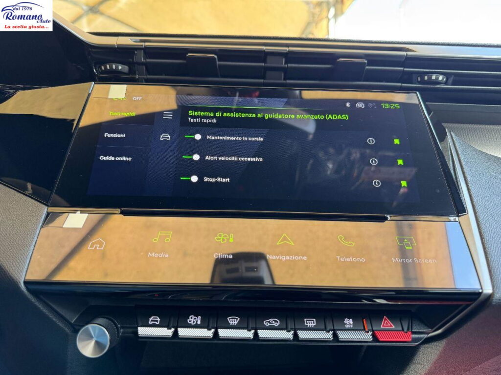 NEW Peugeot 308 3Âª serie BlueHDi 130 EAT8 GT#PACK VISION!