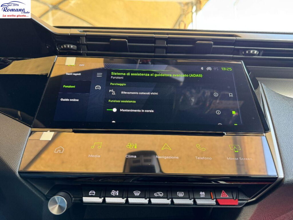 NEW Peugeot 308 3Âª serie BlueHDi 130 EAT8 GT#PACK VISION!