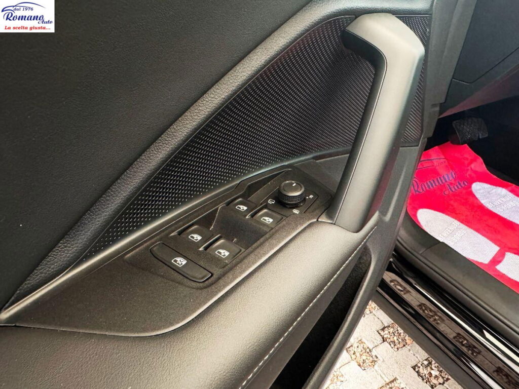 NEW VOLKSWAGEN - Tiguan  2.0 tdi Life 150cv dsg#2 ANNI GARANZIA VOLKSWAGEN!