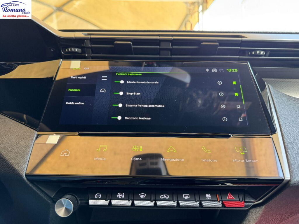 NEW Peugeot 308 3Âª serie BlueHDi 130 EAT8 GT#PACK VISION!