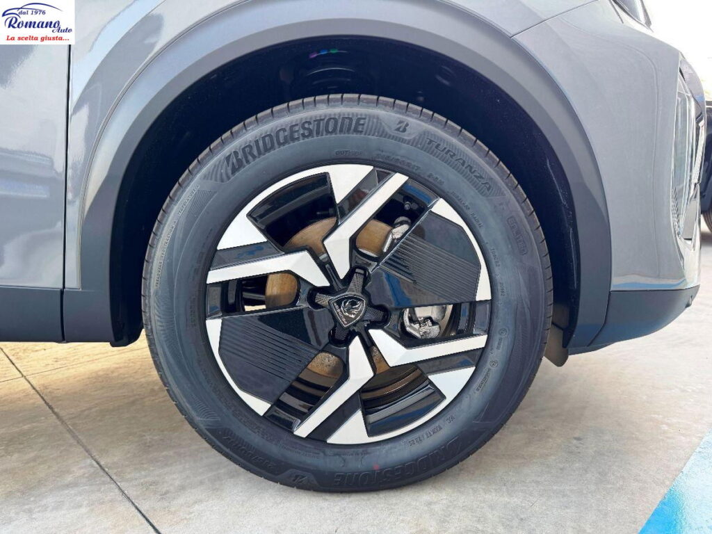 NEW Peugeot 2008 2Âª serie Hybrid 145 e-DCS6 GT#VIRTUAL COCKPIT!