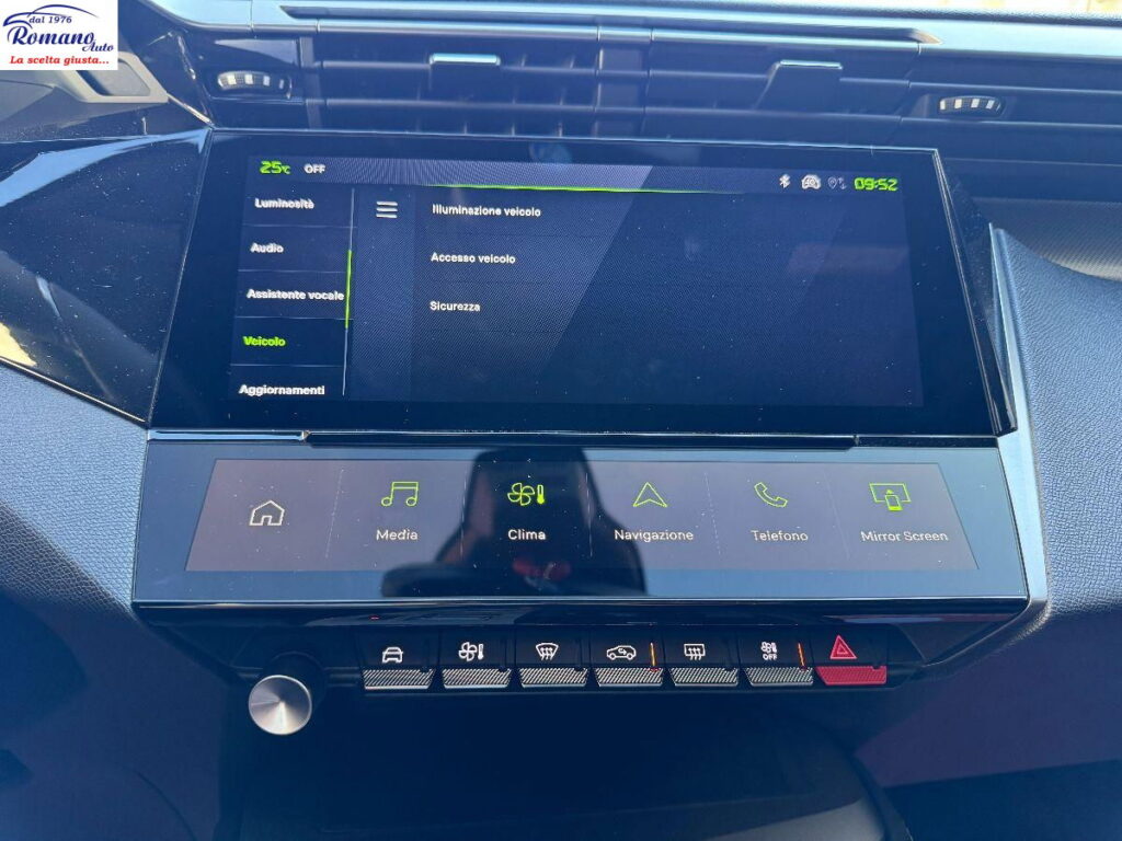 NEW Peugeot 308 3Âª serie BlueHDi 130 EAT8 GT#PACK VISION!